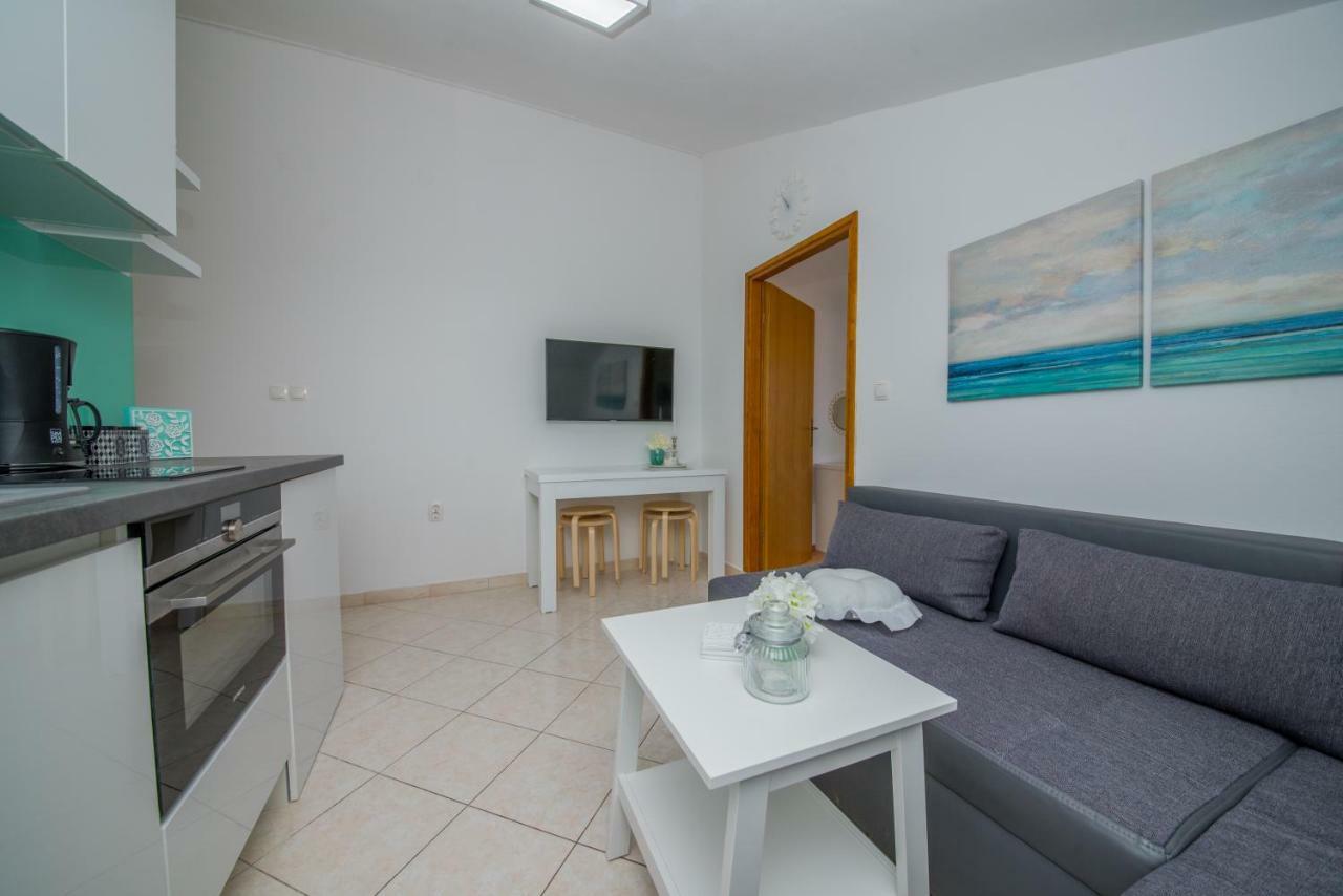 Apartment Prominac Zadar Exteriör bild